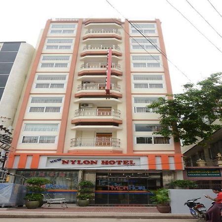 Hotel Nylon Мандалей Екстериор снимка